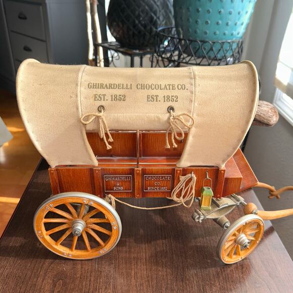 Vintage Ghirardelli Chocolate Company Covered Wagon Carriage - Picture 6 of 11